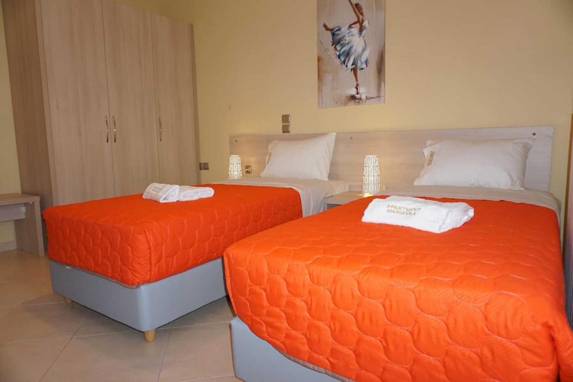 Luxury Apartments Marianna Неос Мармарас Екстериор снимка