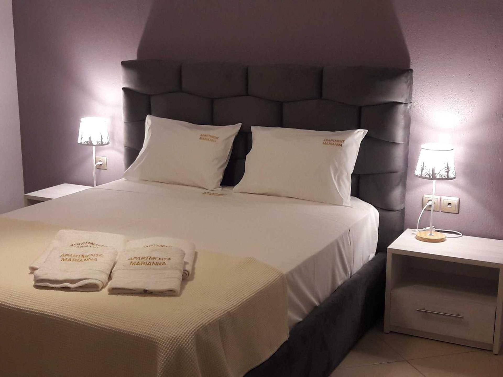Luxury Apartments Marianna Неос Мармарас Екстериор снимка