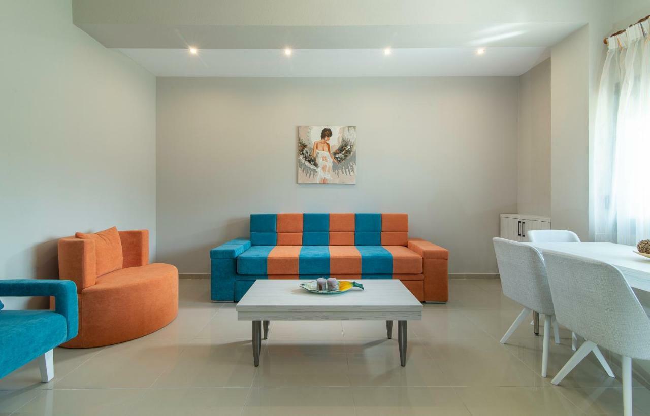 Luxury Apartments Marianna Неос Мармарас Екстериор снимка