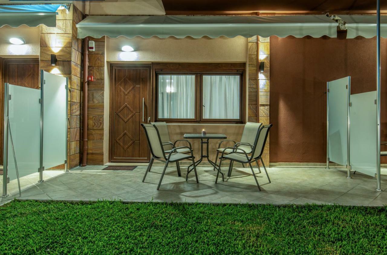 Luxury Apartments Marianna Неос Мармарас Екстериор снимка