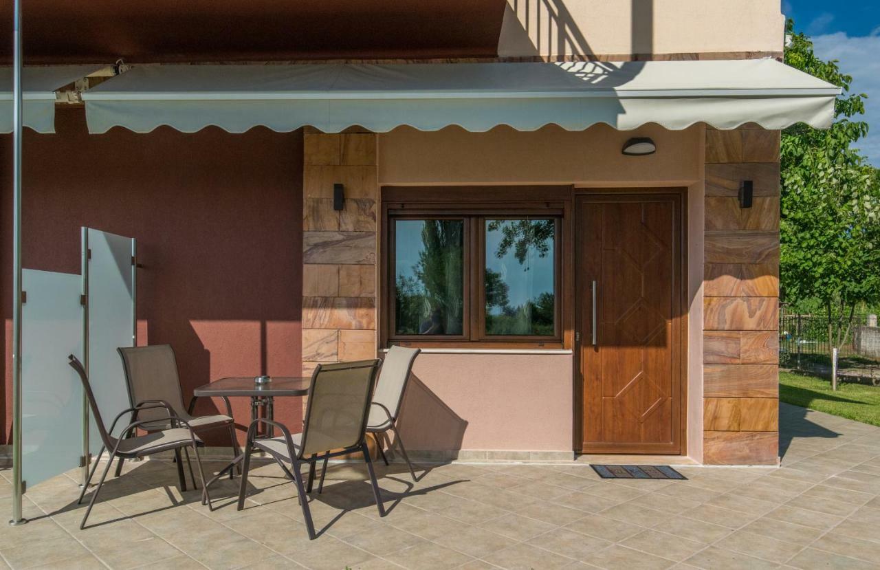Luxury Apartments Marianna Неос Мармарас Екстериор снимка